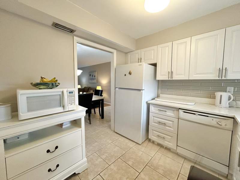 2 bedroom Villa at 2666 Emory Drive #D, Cresthaven Villas 30 Condo, West Palm Beach — photo 3