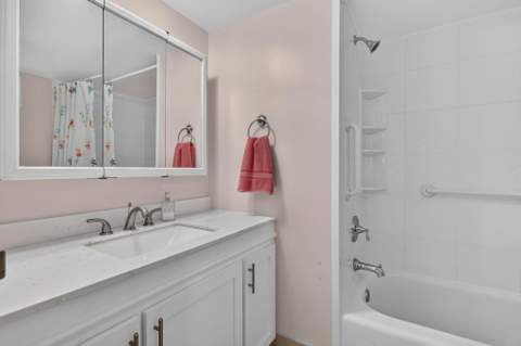 3871 Via Poinciana #407, Lake Worth FL - photo 7 of 67