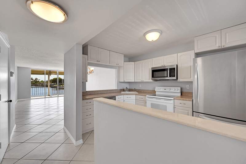2 bedroom Condominium at 777 S Federal Highway #205G, Island Club One Condo, Pompano Beach — photo 3
