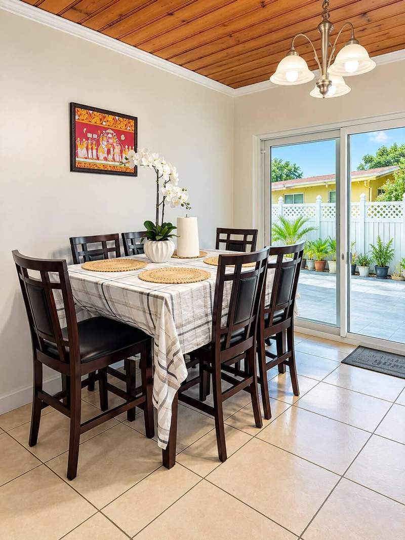 3 bedroom Single Family Residence at 4401 SW 21st Street, Rock Hill Sec, Fort Lauderdale — photo 5
