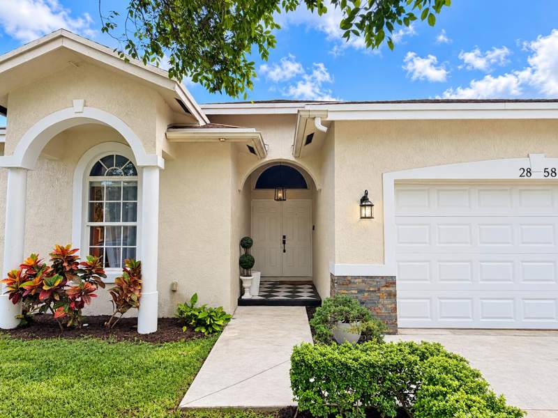 4 bedroom Single Family Residence at 2858 NW 9th Street, Washington Park Second Add, Fort Lauderdale — photo 4