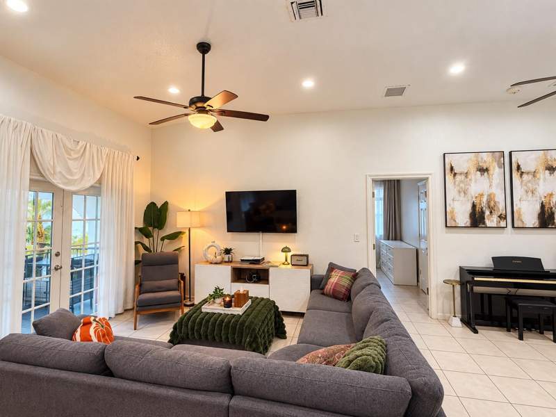 4 bedroom Single Family Residence at 2858 NW 9th Street, Washington Park Second Add, Fort Lauderdale — photo 3