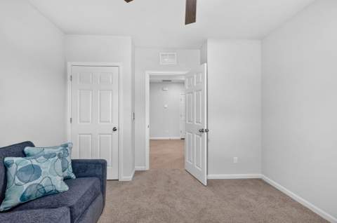 469 Seafoam Circle, Fort Pierce FL - photo 17 of 45