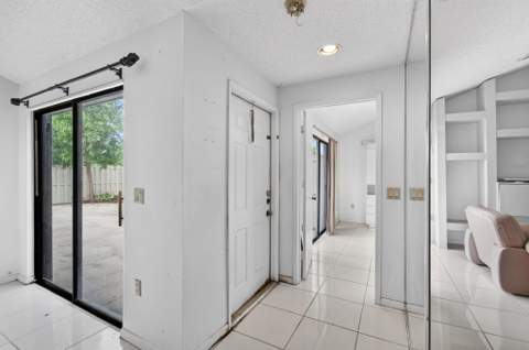 9844 Boca Gardens Circle #A, Boca Raton FL - photo 6 of 39