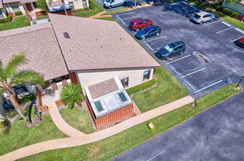 7917 SE Villa Circle, Hobe Sound FL - photo 19 of 24