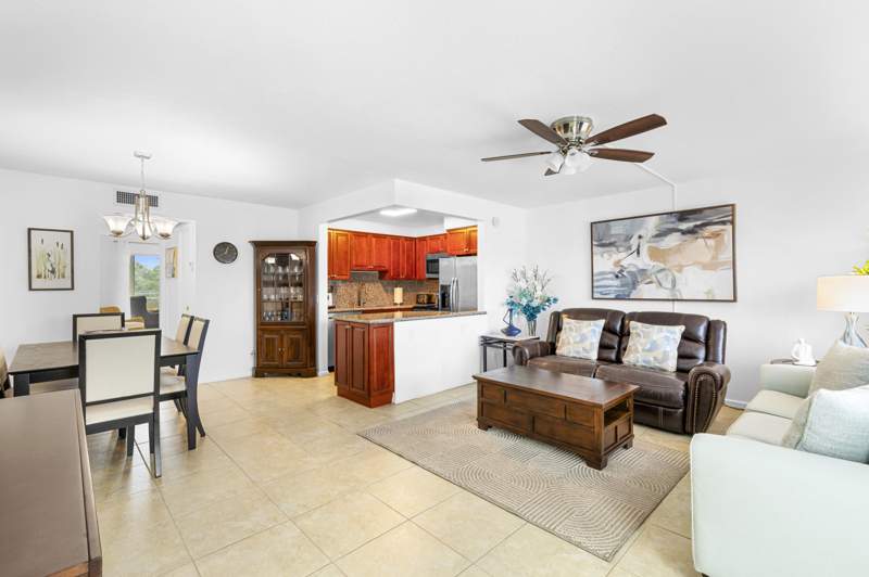 1 bedroom Condominium at 3015 Berkshire A, Berkshire A Condo, Deerfield Beach — photo 2