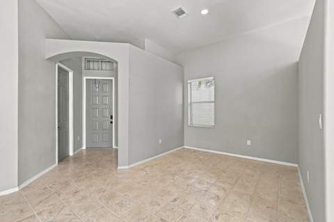1115 Papaya Street, Hollywood FL - photo 9 of 59