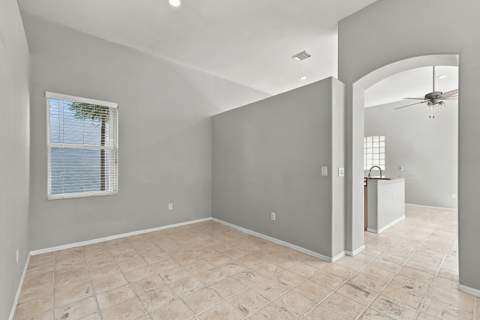 1115 Papaya Street, Hollywood FL - photo 10 of 59