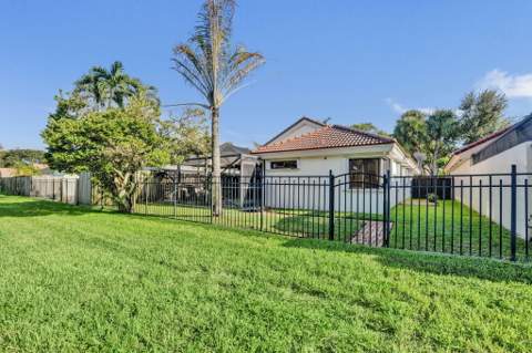 9361 NW 18th Drive, Plantation FL - photo 23 of 27