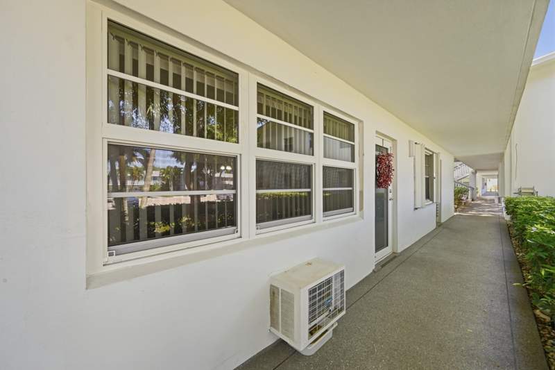 1 bedroom Condominium at 551 Durham Circle #T, Durham T Condo, Deerfield Beach — photo 3
