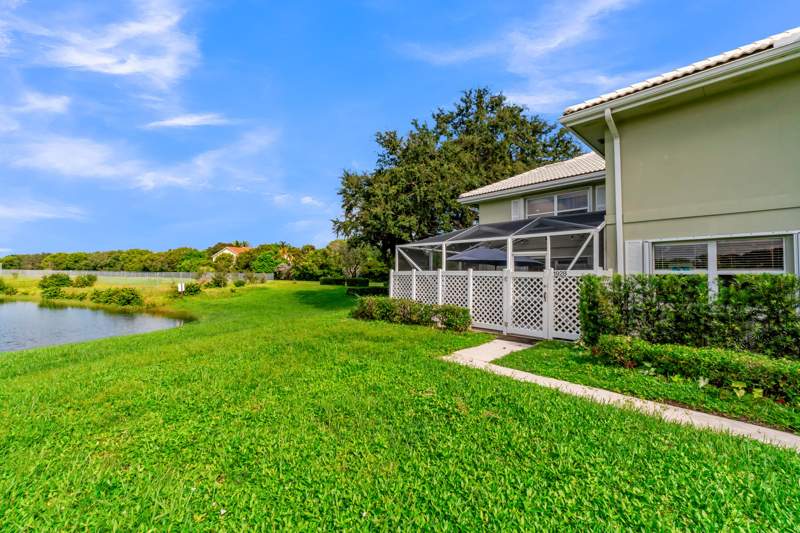 2 bedroom Townhouse at 1928 Stratford Way #38D, Stamford At The Villages Of Palm Beach L, West Palm Beach — photo 5