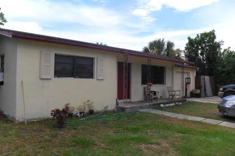 730 W Ilex Drive, Lake Park FL - photo 8 of 39