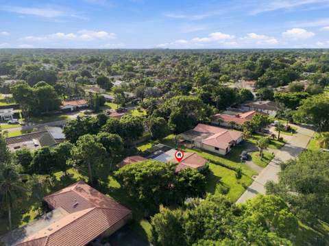 2537 NW 116th Terrace, Coral Springs FL - photo 13 of 69