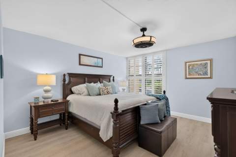 8 Royal Palm Way #104, Boca Raton FL - photo 22 of 65