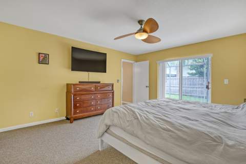 102 Sand Pine Way, Royal Palm Beach FL - photo 20 of 32