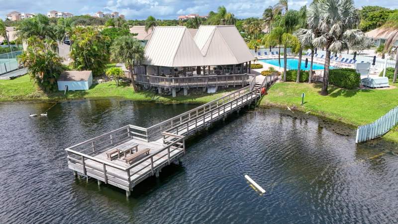 2 bedroom Villa at 1127 E Seminole Avenue #15D, Bella Vista, Jupiter — photo 5