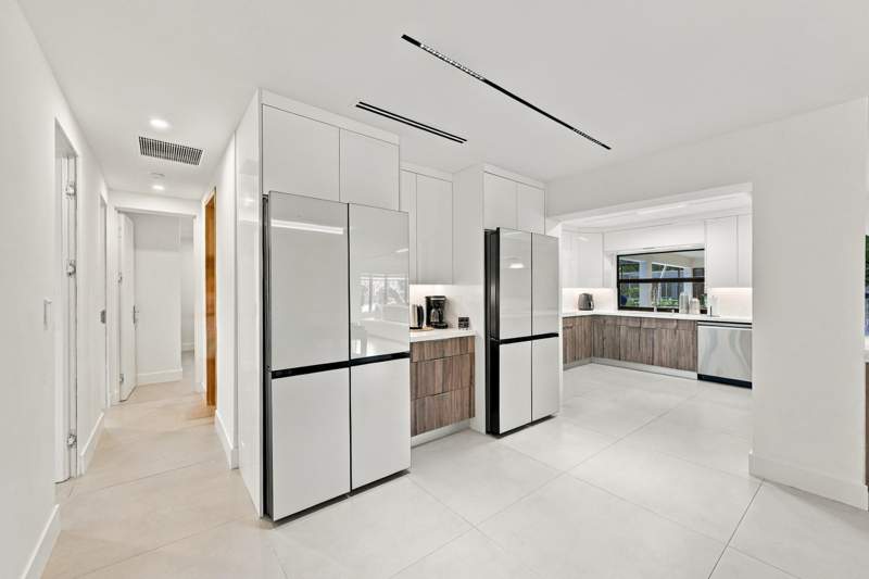 4 bedroom Single Family Residence at 2537 NW 116th Terrace, Coral Springs Country Club West, Coral Springs — photo 5