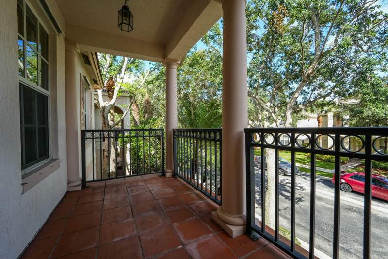 3 bedroom Townhouse at 8058 Murano Circle, Gables At Northlake 1, Palm Beach Gardens — photo 5