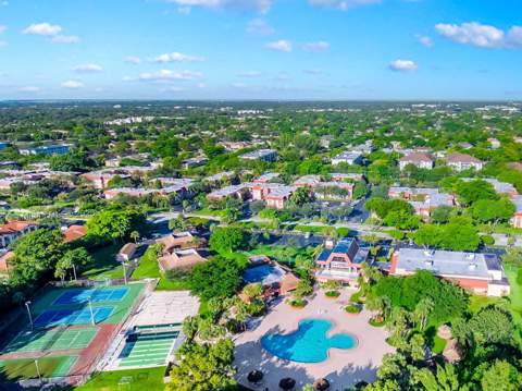 3251 Holiday Springs Boulevard #205, Margate FL - photo 21 of 25