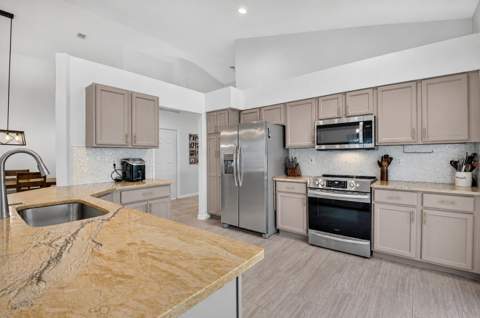 4819 Gateway Gardens Drive, Boynton Beach FL - photo 6 of 44