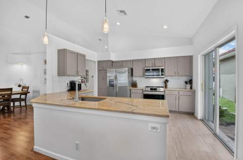 4819 Gateway Gardens Drive, Boynton Beach FL - photo 10 of 44