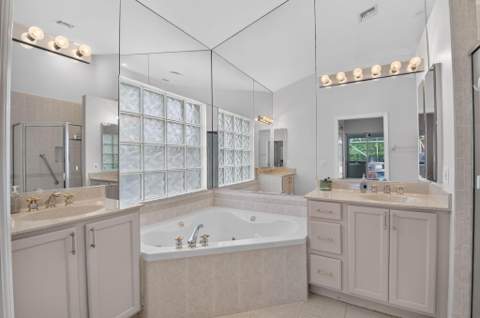 4819 Gateway Gardens Drive, Boynton Beach FL - photo 22 of 44