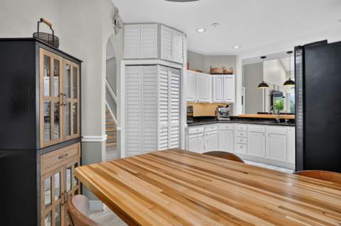 457 W Palm Aire Drive, Pompano Beach FL - photo 14 of 64