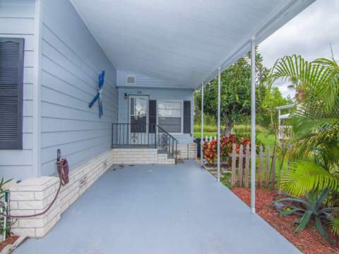 196 W Caribbean, Port St. Lucie FL - photo 6 of 35