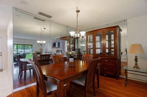 903 Worcester Lane, Lake Worth FL - photo 7 of 43