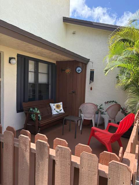 7917 SE Villa Circle, Hobe Sound FL - photo 6 of 24