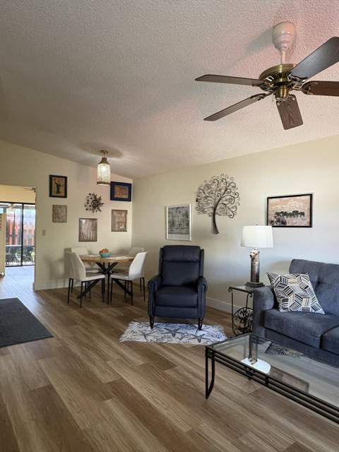 7917 SE Villa Circle, Hobe Sound FL - photo 9 of 24