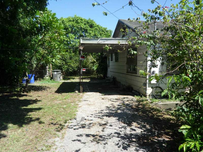 2 bedroom Single Family Residence at 4639 Sunset Lane, South Trail Park, West Palm Beach — photo 4
