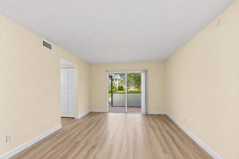 3 bedroom Condominium at 1505 SE Royal Green Circle #103, Midport Place I, A Condominium, Port St. Lucie — photo 5