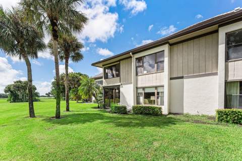 13244 Polo Club Road #C107, Wellington FL - photo 19 of 49
