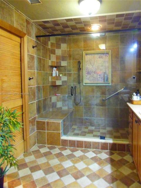 2608 NW 79th Avenue, Margate FL - photo 15 of 30