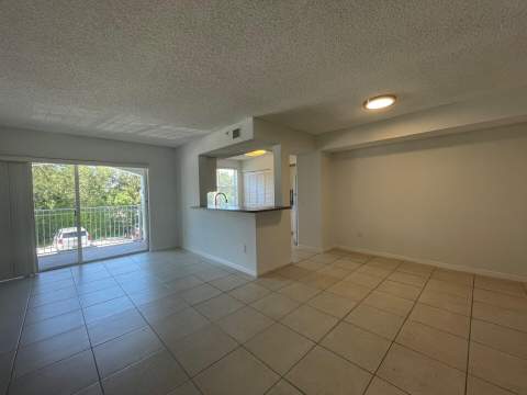165 NW 96th Terrace #3-207, Pembroke Pines FL - photo 6 of 39