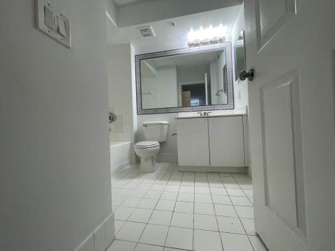 165 NW 96th Terrace #3-207, Pembroke Pines FL - photo 22 of 39