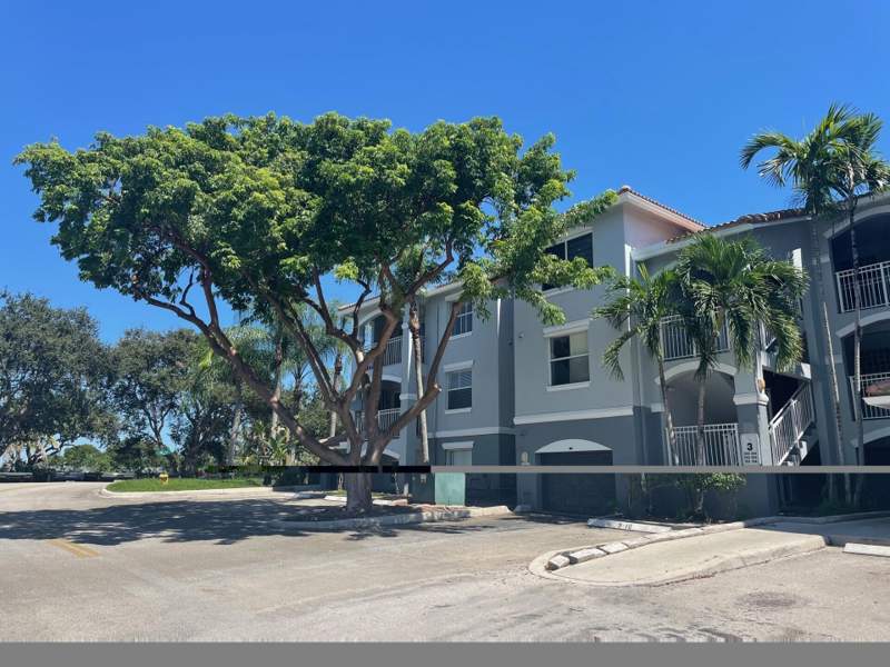 2 bedroom Condominium at 165 NW 96th Terrace #3-207, La Via Condo, Pembroke Pines — photo 5
