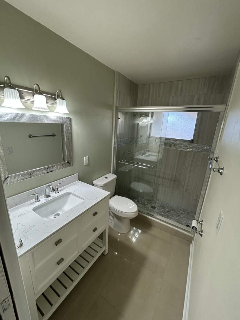 2 bedroom Villa at 2956 Crosley Drive #C, : Cresthaven Villas, West Palm Beach — photo 2