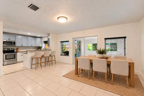 1823 SW 22nd Street, Fort Lauderdale FL - photo 10 of 53