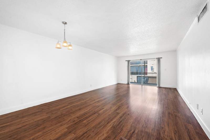2 bedroom Condominium at 3000 Riverside Drive #209-1, Foxwood Hollow At Coral Springs, Coral Springs — photo 3