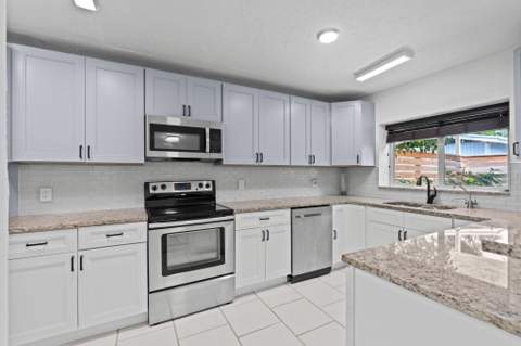 1823 SW 22nd Street, Fort Lauderdale FL - photo 14 of 53