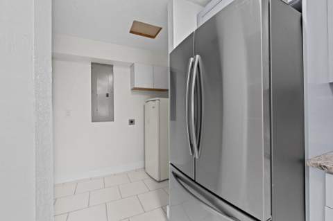 1823 SW 22nd Street, Fort Lauderdale FL - photo 18 of 53