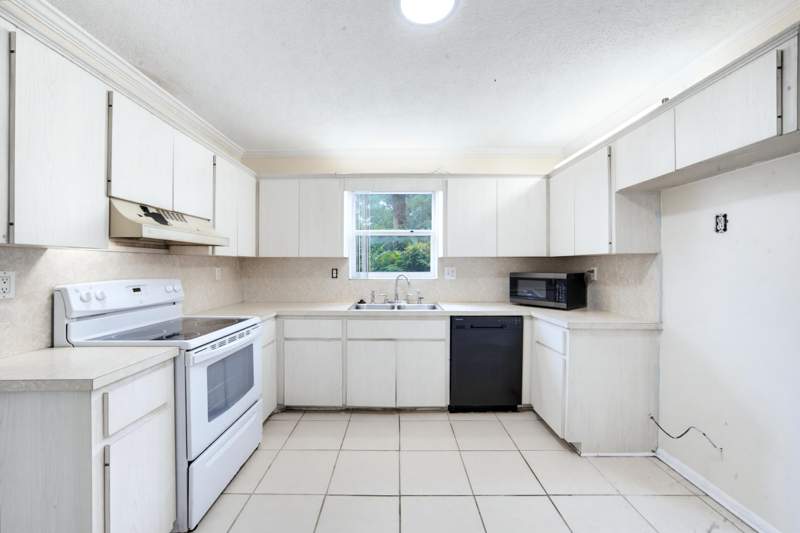 3 bedroom Townhouse at 247 Sunshine Drive, Coconut Creek 10th Sec, Coconut Creek — photo 5