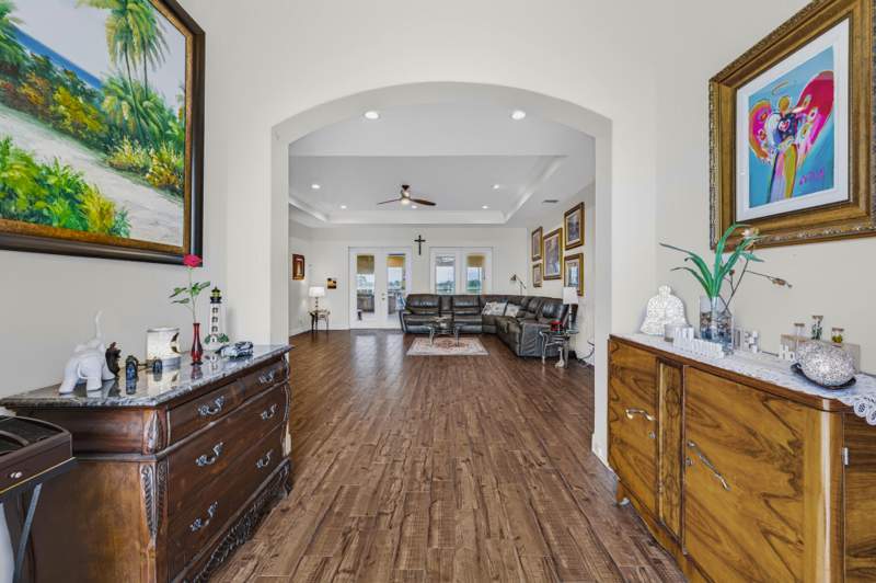 3 bedroom Single Family Residence at 20008 Southern Star Drive, Southern Star Stables Subdivision, Fort Pierce — photo 3
