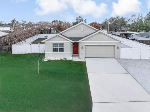 1066 SW Coleman Avenue, Port St. Lucie FL - photo 8 of 37