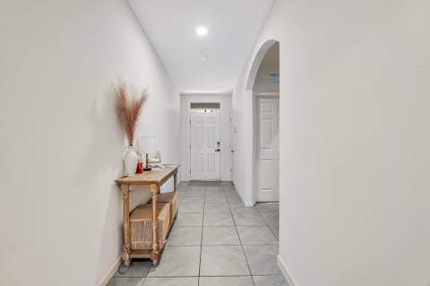1066 SW Coleman Avenue, Port St. Lucie FL - photo 12 of 37
