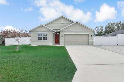 1066 SW Coleman Avenue, Port St. Lucie FL - photo 13 of 37