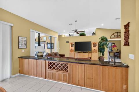 4691 Yardarm Lane, Boynton Beach FL - photo 12 of 38