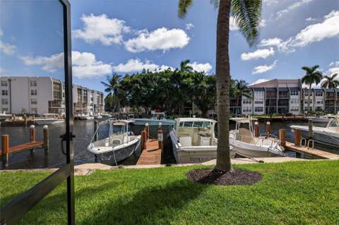 1100 SE 5th Court #53, Pompano Beach FL - photo 23 of 42